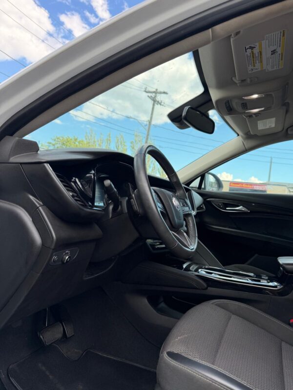 2 2021 Buick Envision Preferred Certified