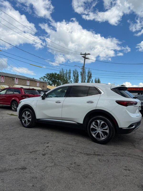 8 2021 Buick Envision Preferred Certified